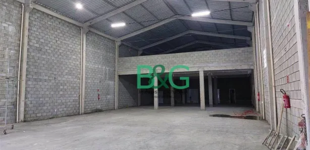 Galpão / Depósito / Armazém para alugar, 745m² no Parque São Vicente, São Vicente