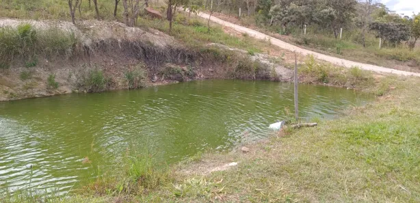 Fazenda / Sítio / Chácara com 2 Quartos à venda, 37000m² no Brazlândia, Brasília