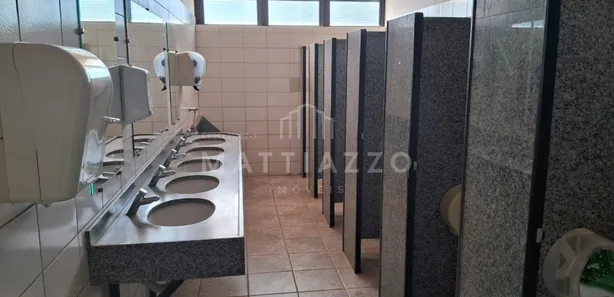 Prédio Inteiro para alugar, 649m² no Jardim Maria Bruschi Modeneis, Limeira