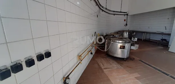 Galpão / Depósito / Armazém à venda, 223m² no Centro, Sumaré