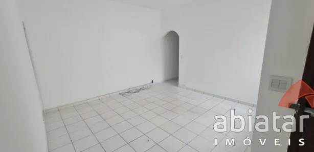 Casa Comercial com 3 Quartos para alugar, 300m² no Jardim Bontempo, Taboão da Serra