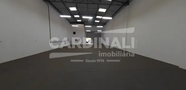 Galpão / Depósito / Armazém para alugar, 280m² no Loteamento Habitacional São Carlos 1, São Carlos