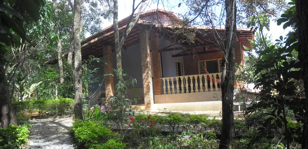Fazenda / Sítio / Chácara com 3 Quartos à venda, 1540m² no , Capim Branco