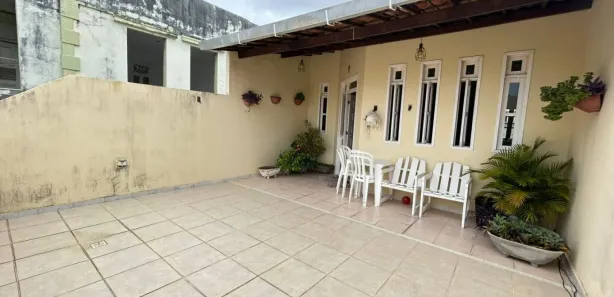 Casa com 3 Quartos à venda, 351m² no São José, Aracaju