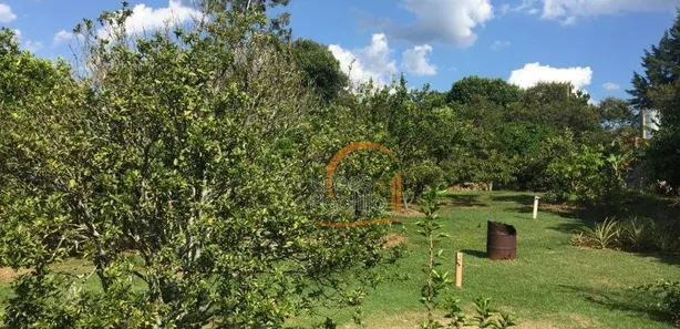 Fazenda / Sítio / Chácara com 3 Quartos à venda, 250m² no Condomínio Portal das Hortências, Atibaia