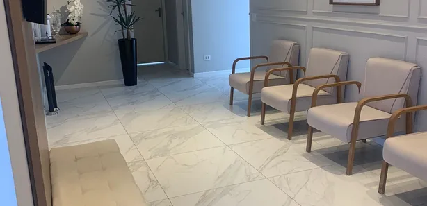 Loja / Salão / Ponto Comercial para alugar, 25m² no Jardim Social, Curitiba