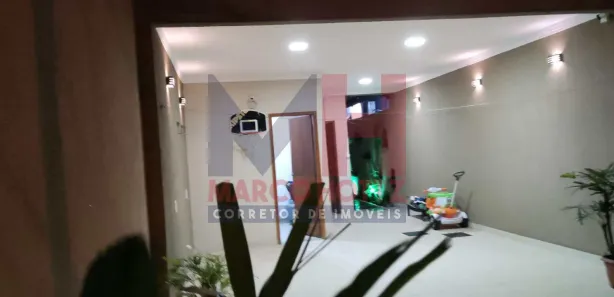 Sobrado com 3 Quartos à venda, 166m² no Guilhermina, Praia Grande