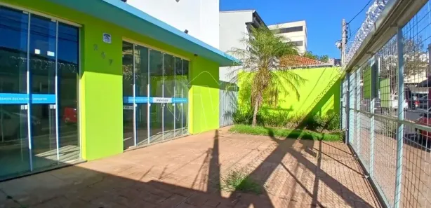 Loja / Salão / Ponto Comercial para alugar, 280m² no Centro, Araraquara