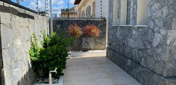 Casa com 4 Quartos à venda, 232m² no São José, Aracaju