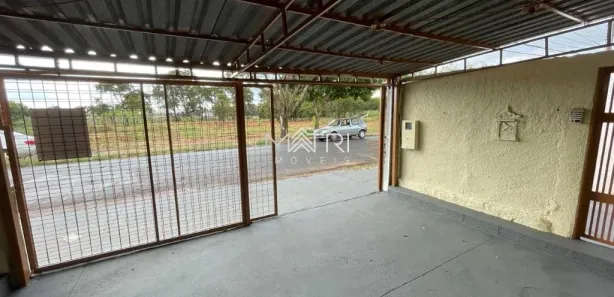 Loja / Salão / Ponto Comercial para alugar, 35m² no Parque Residencial Iguatemi, Araraquara