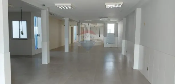 Prédio Inteiro para alugar, 600m² no Centro, Lauro de Freitas