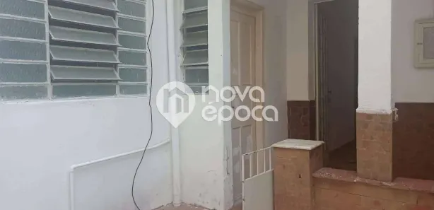 Casa de Vila com 1 Quarto à venda, 216m² no Brás de Pina, Rio de Janeiro