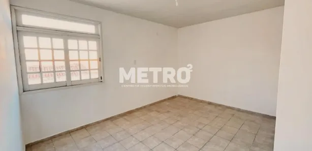 Loja / Salão / Ponto Comercial com 4 Quartos para alugar, 190m² no Centro, Petrolina
