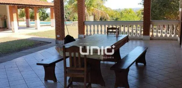 Fazenda / Sítio / Chácara com 3 Quartos à venda, 230m² no Jardim Porangaba, Águas de São Pedro