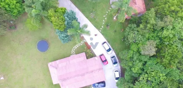 Fazenda / Sítio / Chácara com 6 Quartos à venda, 240m² no Parque das Nascentes, Pinhais