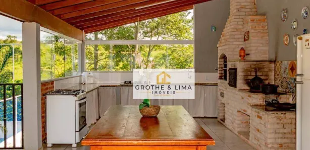 Fazenda / Sítio / Chácara com 3 Quartos à venda, 300m² no Granjas Rurais Reunidas São Judas Tadeu, Taubaté