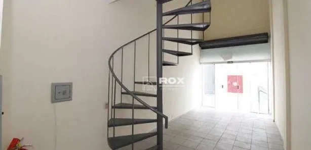 Loja / Salão / Ponto Comercial à venda, 36m² no Centro, Curitiba