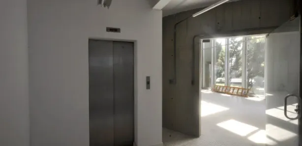 Prédio Inteiro para alugar, 1970m² no Jardim Santo Antônio, Embu das Artes