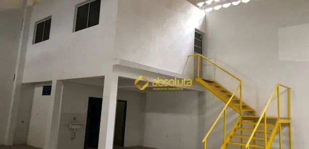 Galpão / Depósito / Armazém para alugar, 530m² no Maracujá, Escada