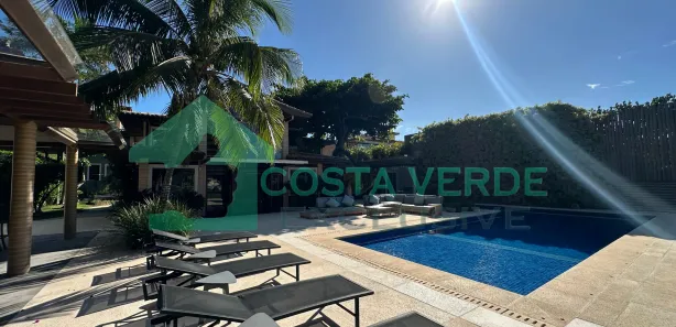 Casa com 6 Quartos para alugar, 640m² no Ferradura, Armação dos Búzios