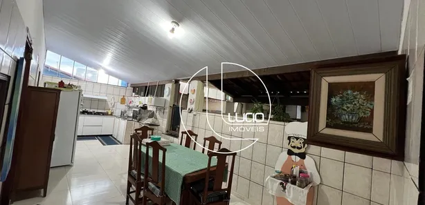 Prédio Inteiro com 3 Quartos à venda, 700m² no Santo André, Anápolis