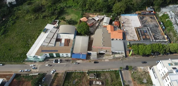 Galpão / Depósito / Armazém com 6 Quartos à venda, 3830m² no Santo Antônio, Viçosa