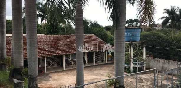 Fazenda / Sítio / Chácara com 4 Quartos à venda, 700m² no Chácaras Cambé Londrina, Cambé