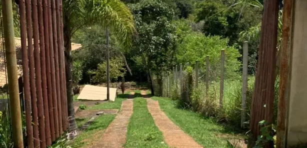 Casa de Condomínio com 3 Quartos à venda, 230m² no , Capim Branco