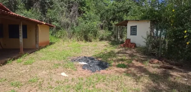 Fazenda / Sítio / Chácara com 4 Quartos à venda, 19745m² no Bonanza, Santa Luzia