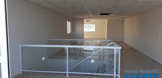 Casa Comercial para alugar, 100m² no Centro, Atibaia