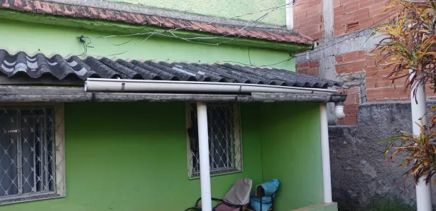 Casa com 2 Quartos à venda, 142m² no Comendador Soares, Nova Iguaçu