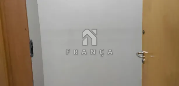 Conjunto Comercial / Sala para alugar, 32m² no Centro, Jacareí
