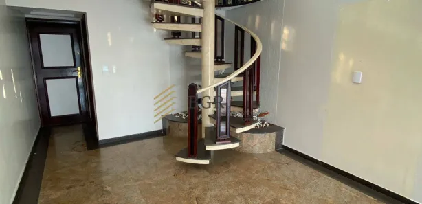 Cobertura com 3 Quartos para alugar, 280m² no Ponta da Praia, Santos