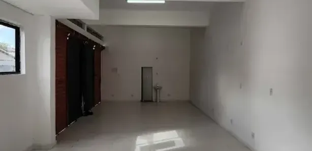 Casa Comercial para alugar, 100m² no Vila Industrial, Mogi das Cruzes