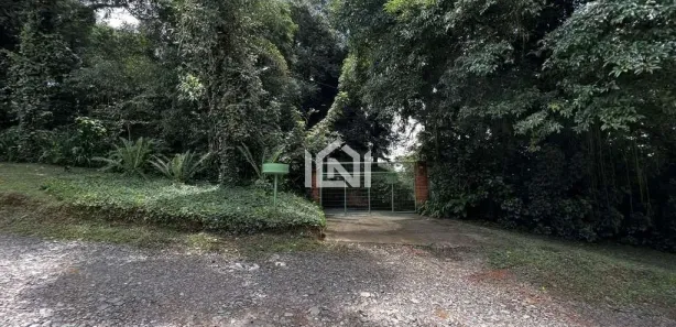 Fazenda / Sítio / Chácara com 6 Quartos para venda ou aluguel, 271m² no Taboleiro Verde, Cotia