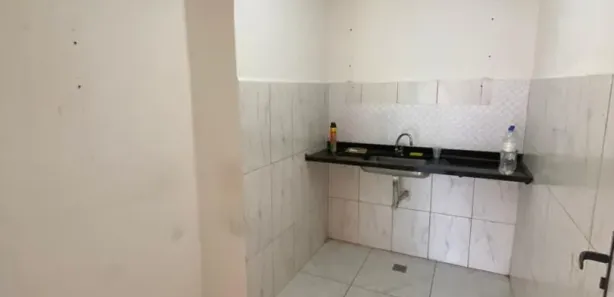 Loja / Salão / Ponto Comercial para alugar, 30m² no Novo Rio das Ostras, Rio das Ostras