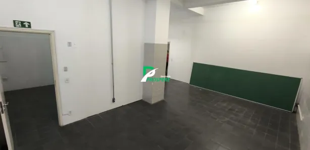 Prédio Inteiro com 16 Quartos para alugar, 300m² no Remanso Campineiro, Hortolândia