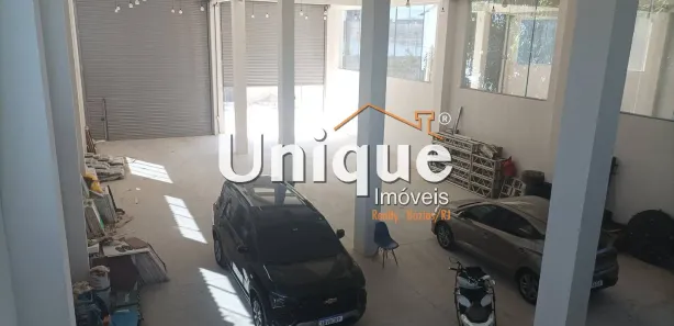 Galpão / Depósito / Armazém para alugar, 360m² no Reserva do Peró, Cabo Frio