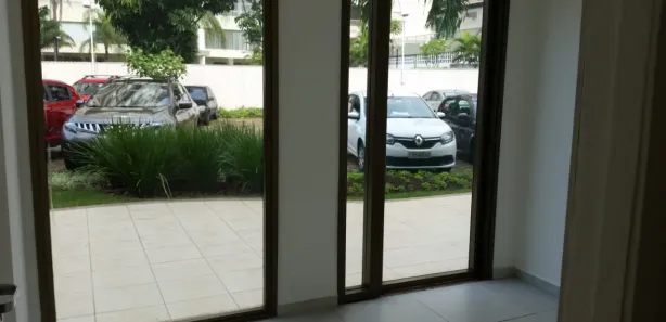 Loja / Salão / Ponto Comercial à venda, 80m² no Barra da Tijuca, Rio de Janeiro