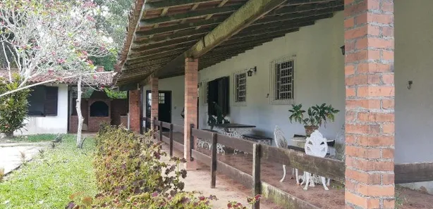 Fazenda / Sítio / Chácara com 4 Quartos à venda, 200m² no Bela Vista, Rio Bonito