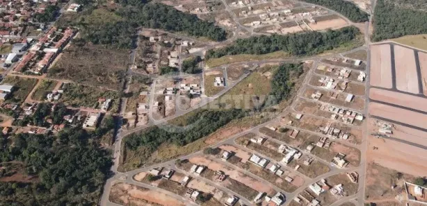 Terreno / Lote / Condomínio à venda, 200m² no Residencial Vale da Serra, Caldas Novas