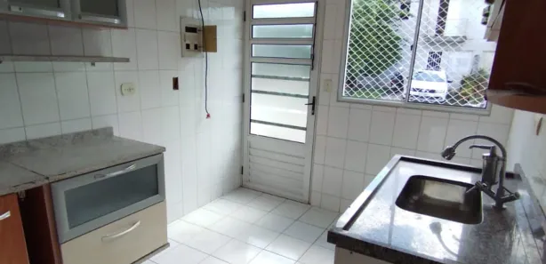 Casa de Condomínio com 2 Quartos para alugar, 90m² no Granja Viana, Cotia