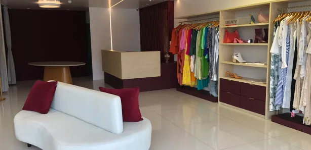 Conjunto Comercial / Sala com 1 Quarto para alugar, 121m² no Capuchinhos, Feira de Santana
