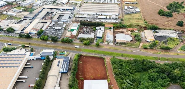Terreno / Lote / Condomínio à venda, 6242m² no Parque Industrial, Ibiporã