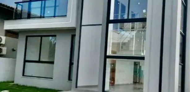 Casa de Condomínio com 4 Quartos à venda, 246m² no Buraquinho, Lauro de Freitas