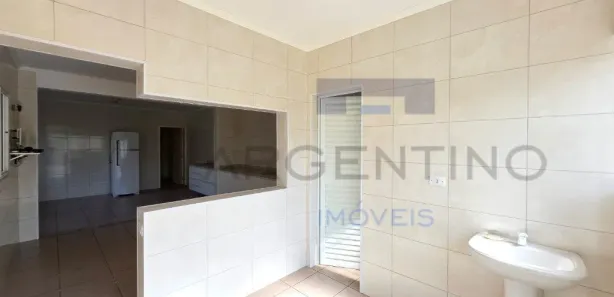 Casa Comercial para venda ou aluguel, 130m² no Vila Oliveira, Mogi das Cruzes