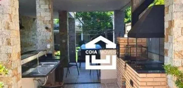 Casa de Condomínio com 4 Quartos à venda, 361m² no Jardim Indaiá, Embu das Artes