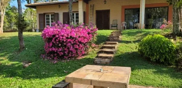 Fazenda / Sítio / Chácara com 3 Quartos à venda, 150m² no Centro, Águas de São Pedro