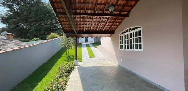 Fazenda / Sítio / Chácara com 4 Quartos à venda, 218m² no Jardim Colina do Sol, Bom Jesus dos Perdões
