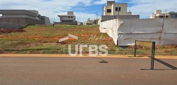 Terreno / Lote / Condomínio à venda, 256m² no Jardins Parma, Senador Canedo